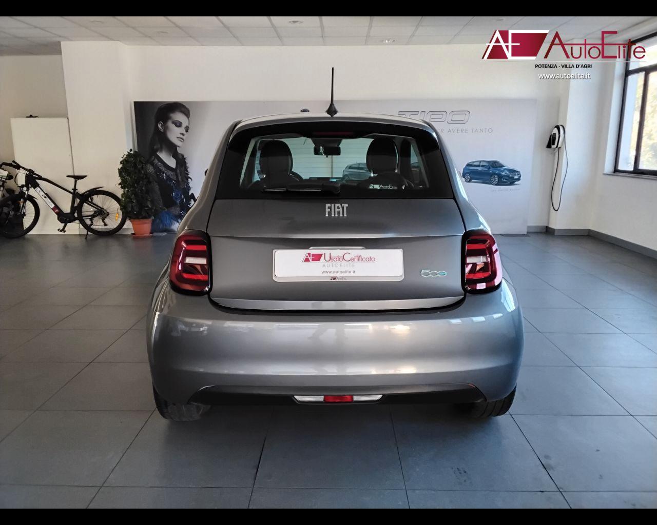 FIAT 500 Icon Berlina 42 kWh