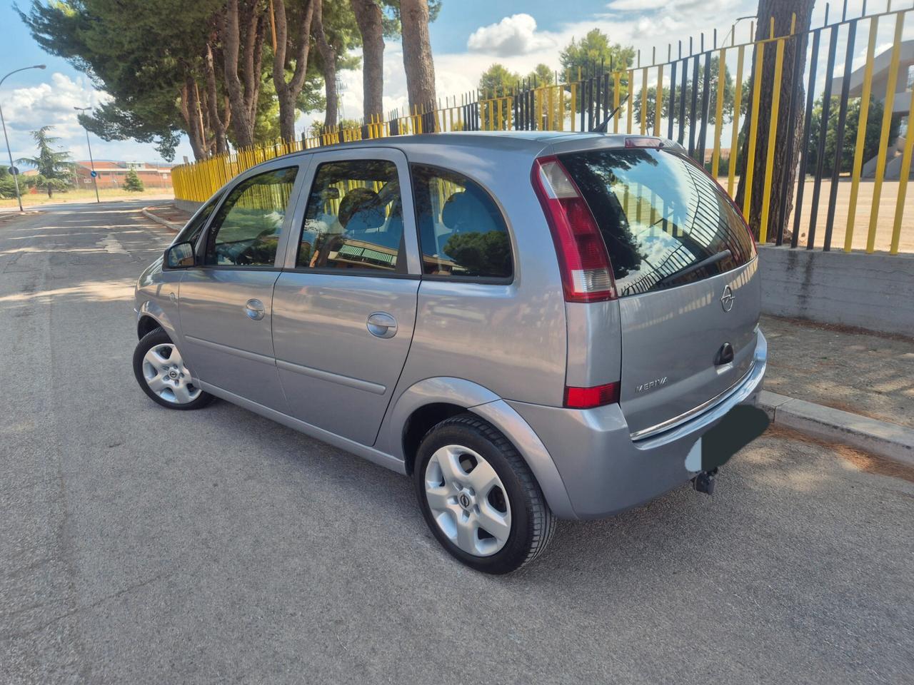 Opel Meriva 1.3 multijet 75cv gangio traino 09