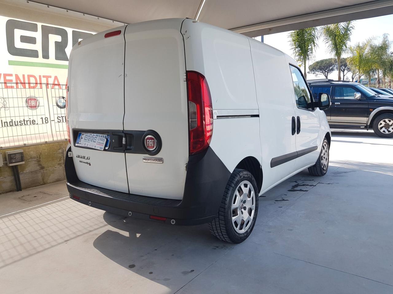 FIAT DOBLO' 3 POSTI ANNO 2017 1.6 DIESEL 120CV