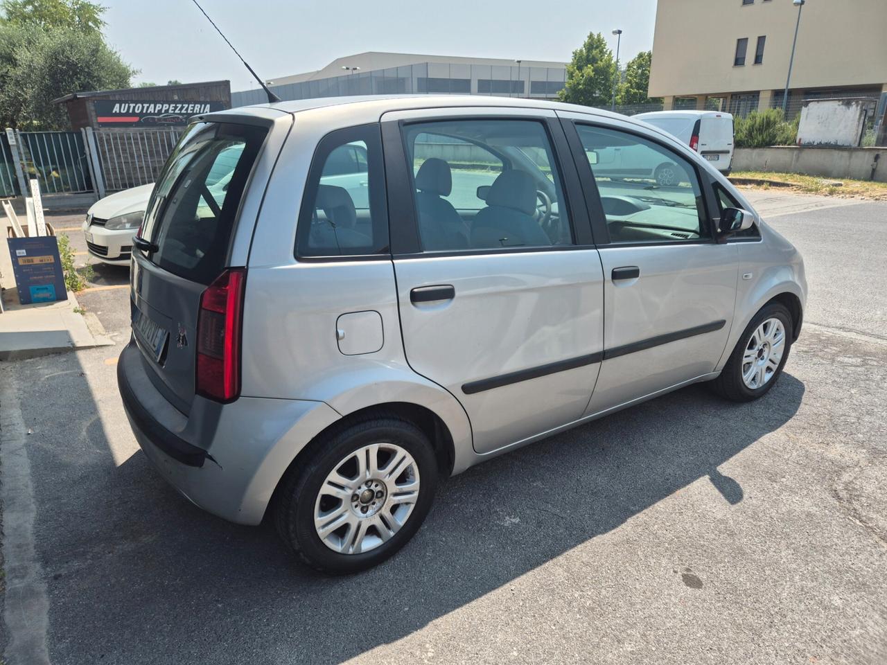 Fiat Idea 1.4 16V Active