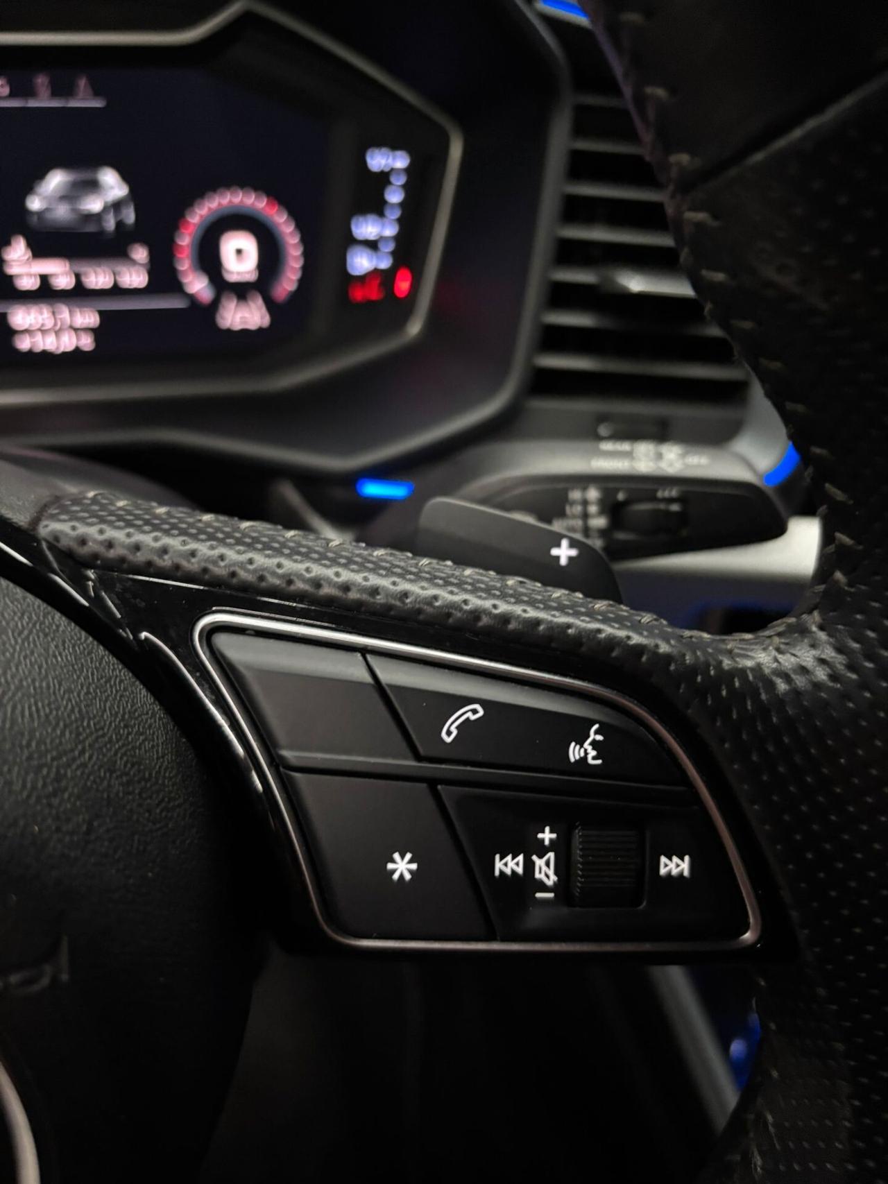 Audi A1 SPB 40 TFSI S tronic line edition 2.0 200cv