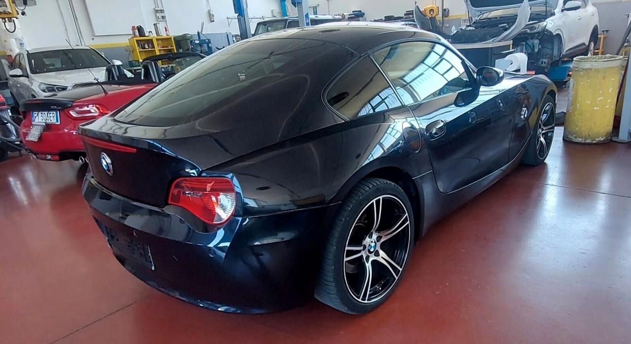 Bmw Z4 3.0si Coupé Carbon-Schwarz