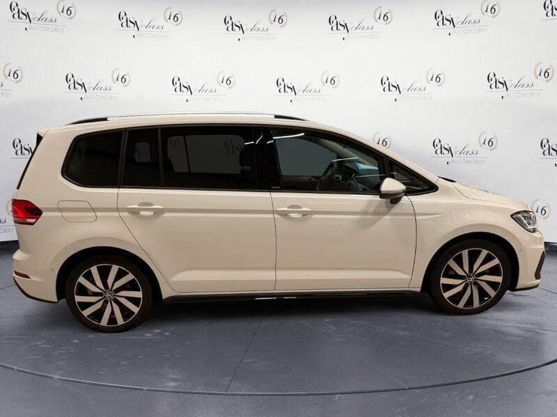 Volkswagen Touran 2.0 TDI SCR DSG R-LINE IQ LED MATRIX NAVI CAMERA COCKPIT