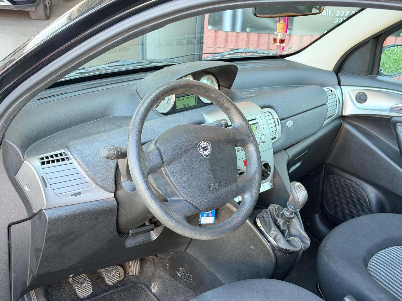 Lancia Ypsilon 1.2 Argento