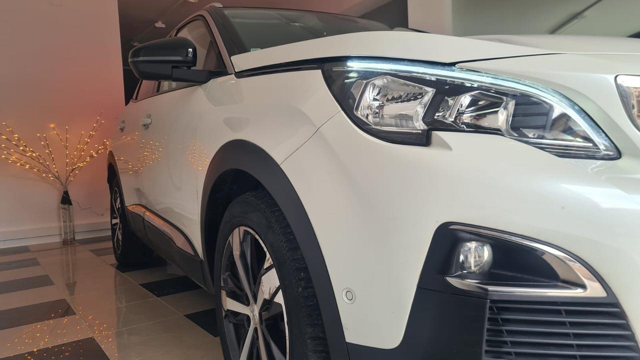 Peugeot 3008 BlueHDi 130 S&S EAT8 Active