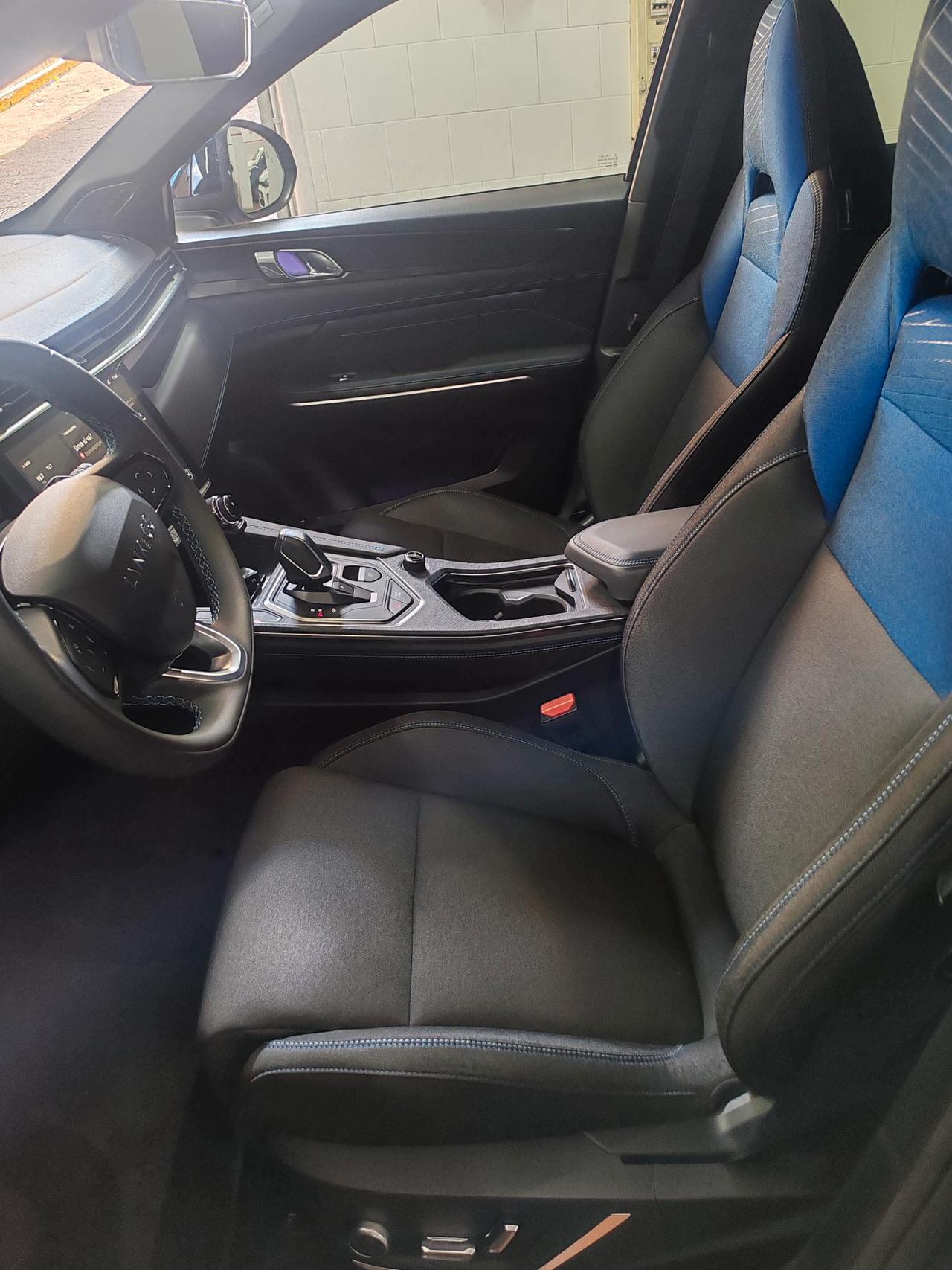 Lynk & Co 01 1.5 phev auto "MY 2024"