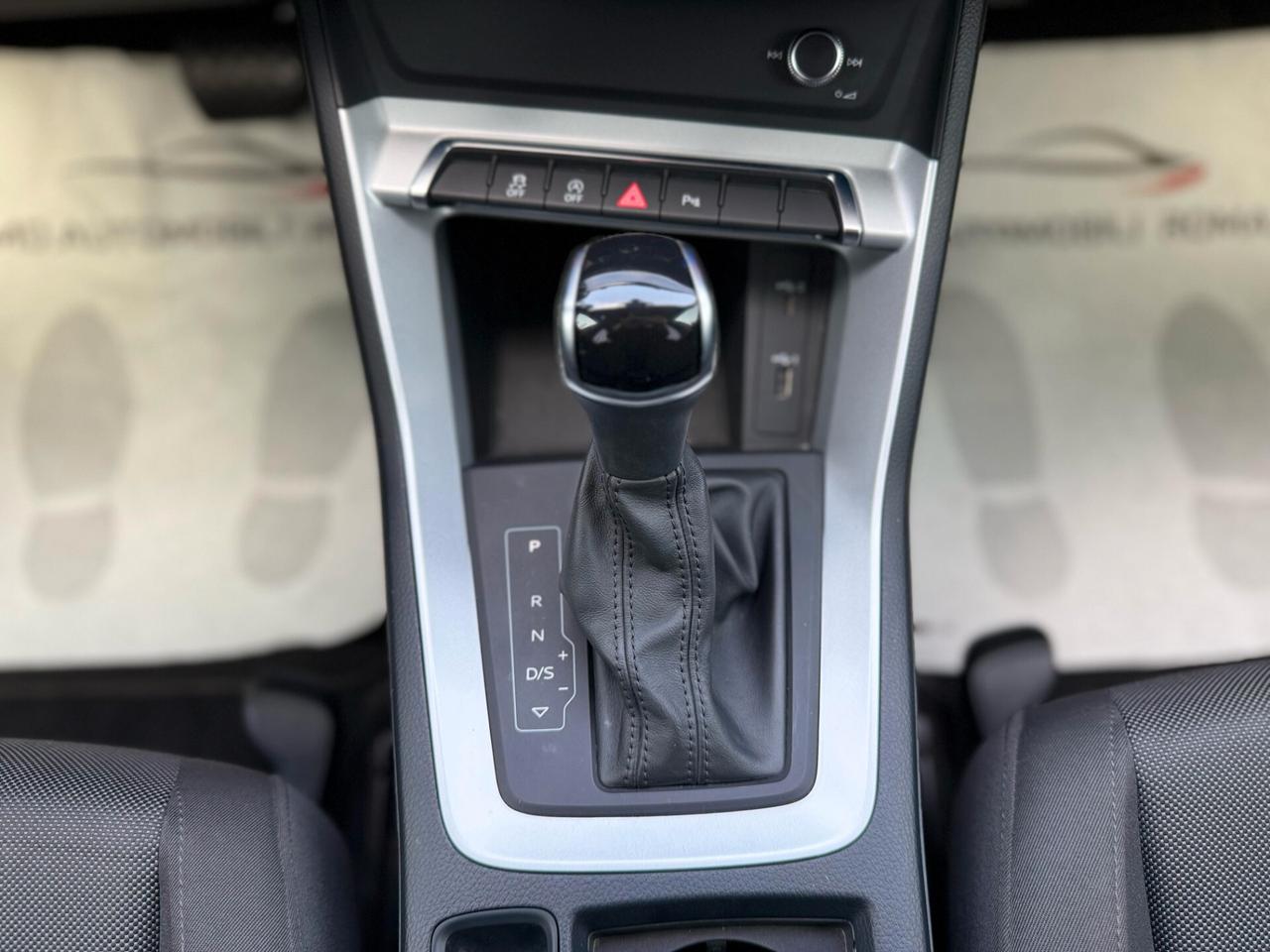 Audi Q3 35 TDI S tronic Business Advanced