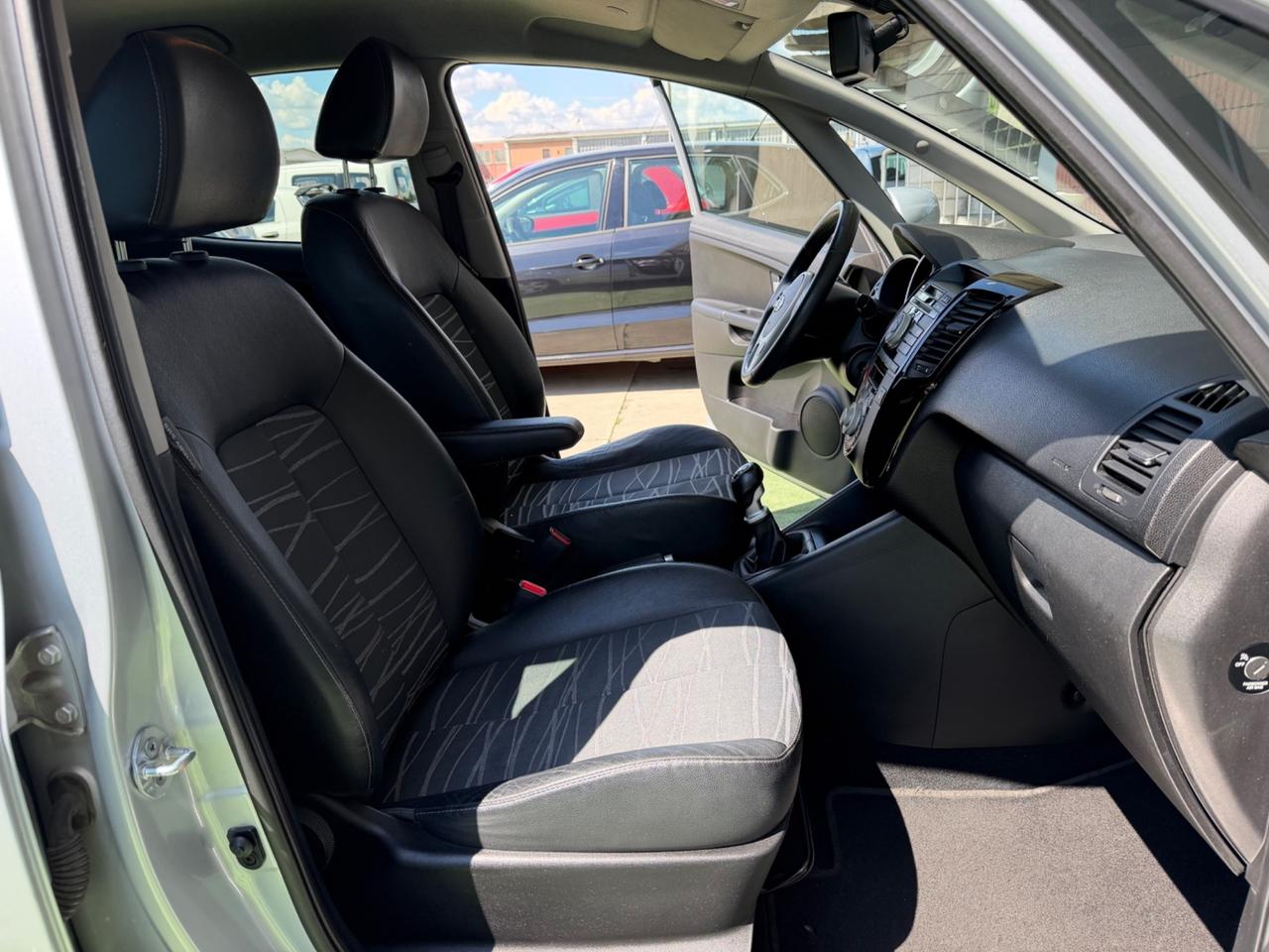 Kia Venga 1.6 CRDi VGT TX