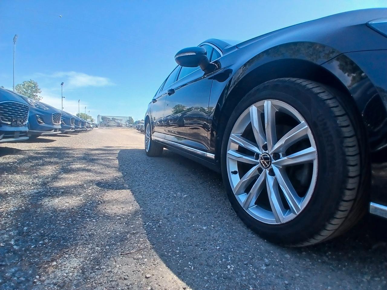 Volkswagen Passat Variant 1.5 TSI ACT DSG Business