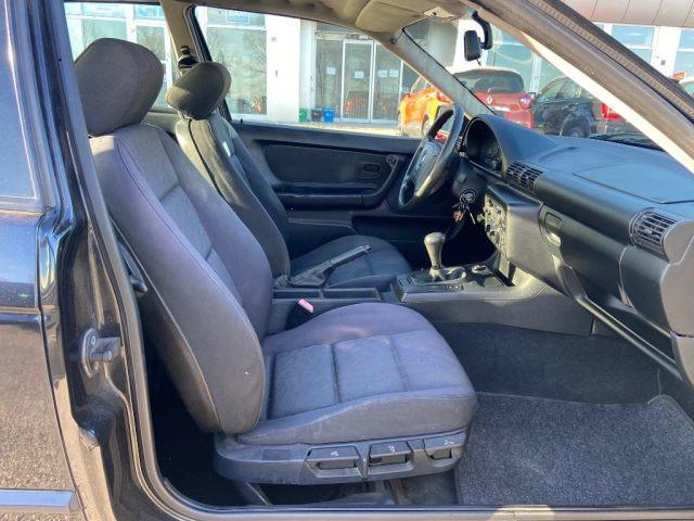 BMW 316 i Cat Coupé