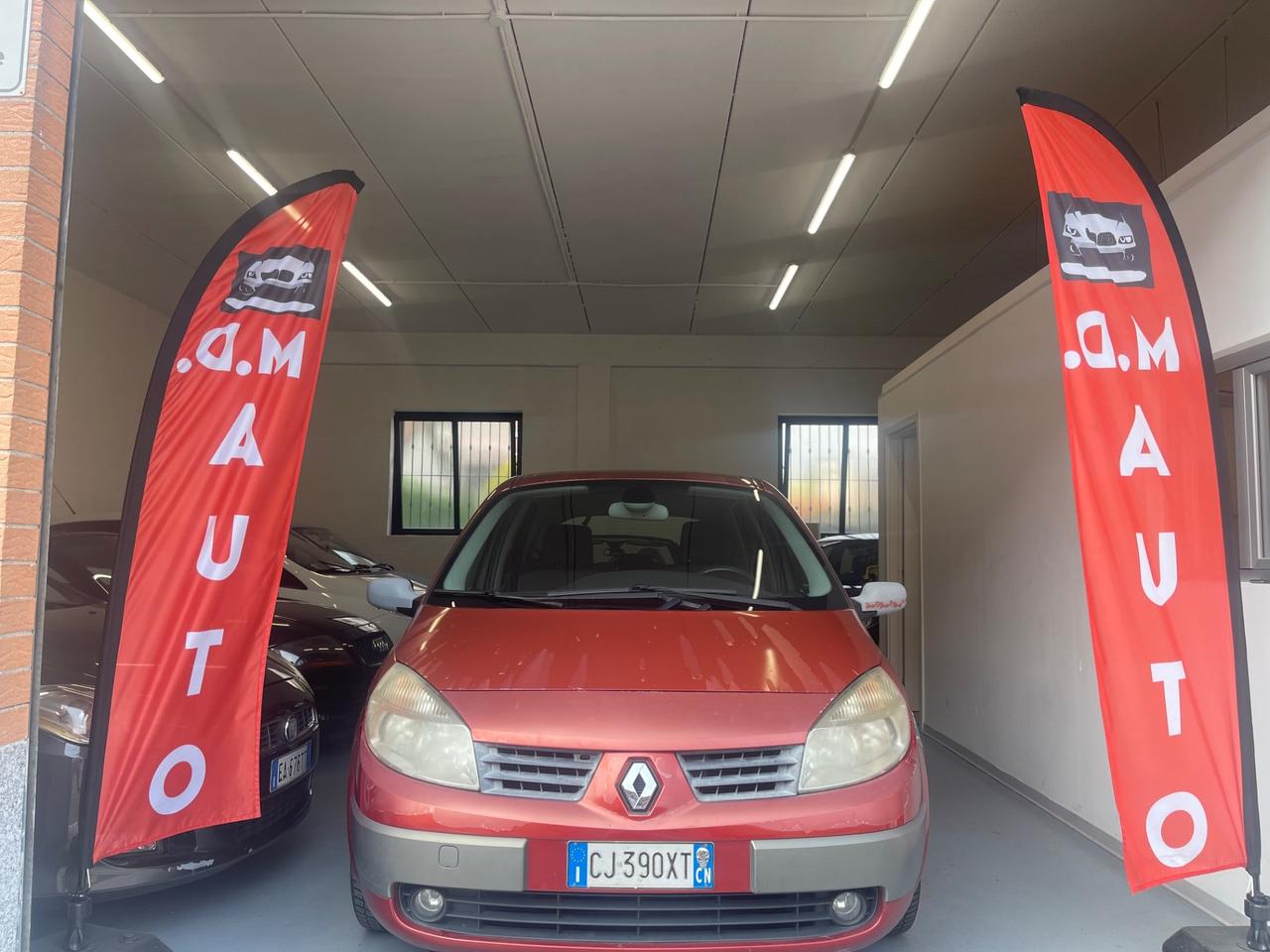 Renault Scenic Scénic 1.6 benzina 90.000 km