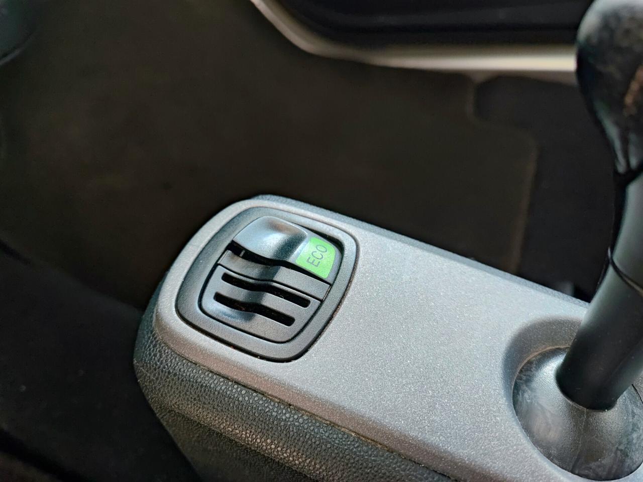 Smart ForTwo 1000 52 kW MHD coupé passion