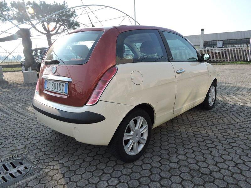 Lancia Ypsilon 1.3 Multijet 16V Oro 100