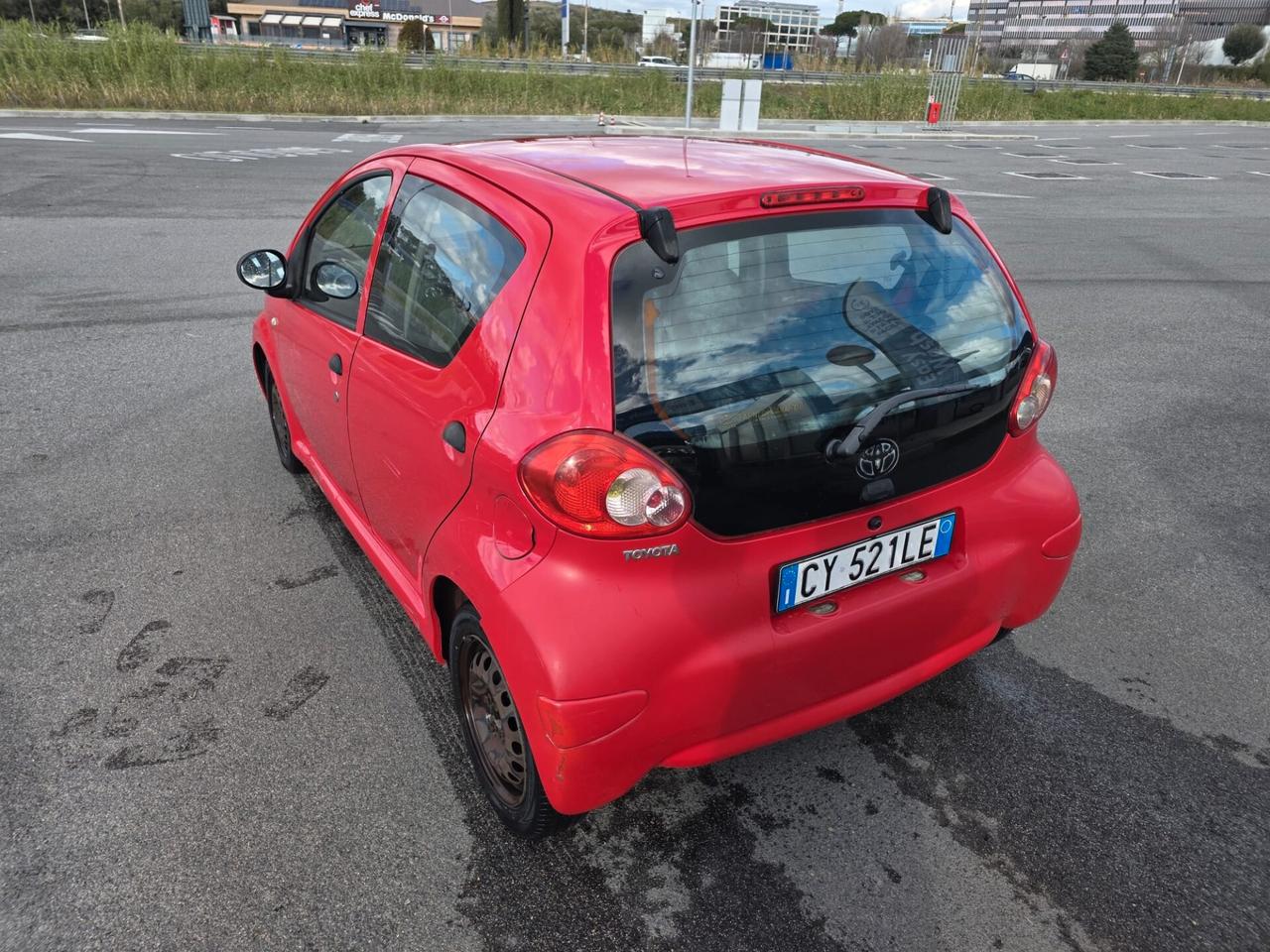 Toyota Aygo 1.0 12V VVT-i 5 porte neopatentati