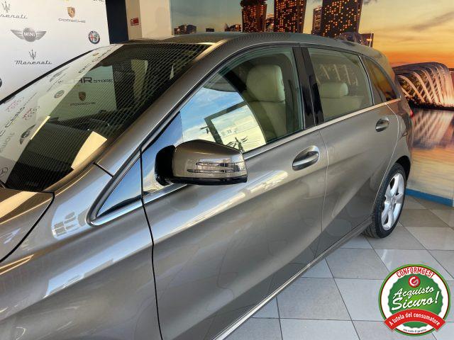 MERCEDES-BENZ B 180 CDI Auto SPORT * FARI LED * PELLE