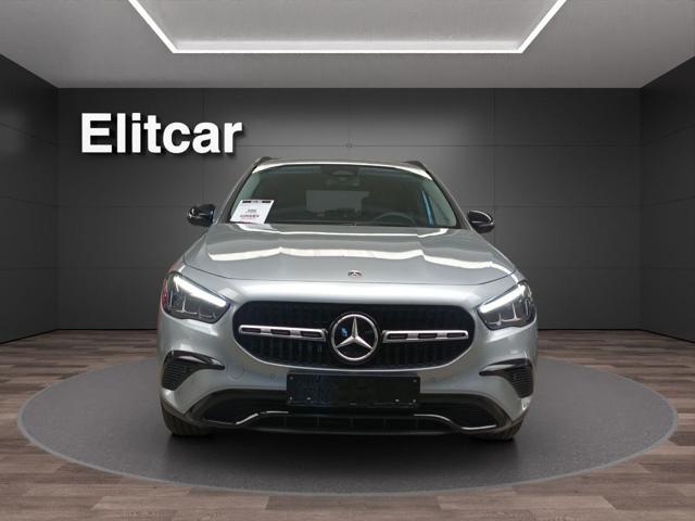 MERCEDES-BENZ GLA 200 Automatic Progressive Advanced