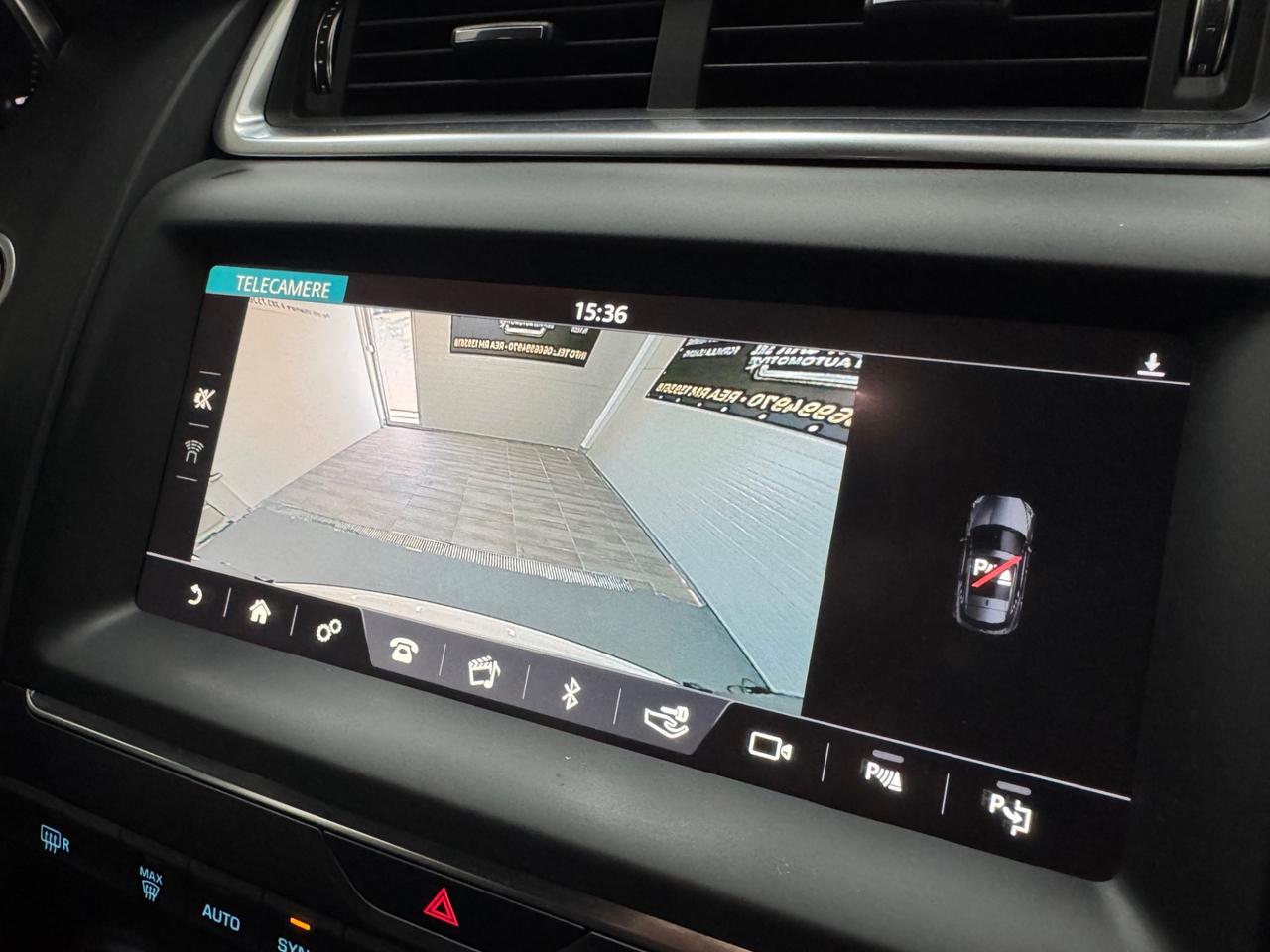 Jaguar E-Pace 2.0D 150 CV R-Dynamic S