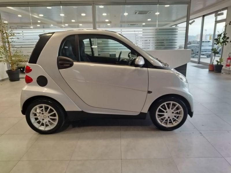 smart fortwo Fortwo 0.8 cdi Passion 45cv