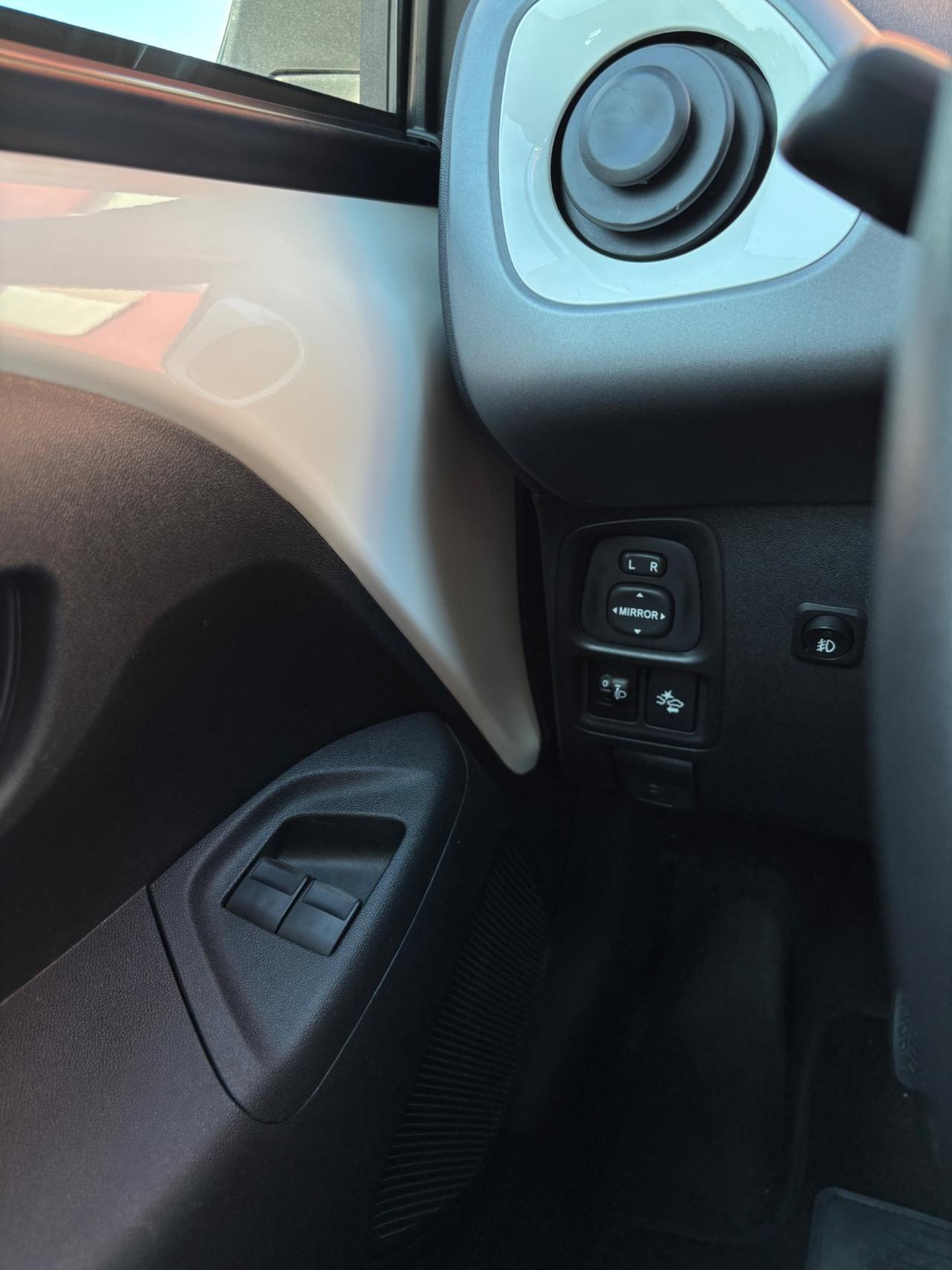 Toyota Aygo 1.0 VVT-i 72 CV 5 porte
