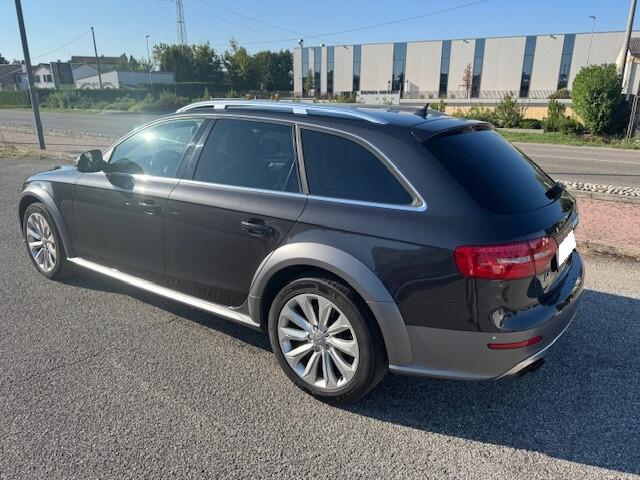 Audi A4 allroad 2.0 TDI 190 CV cl.d. S.tr.