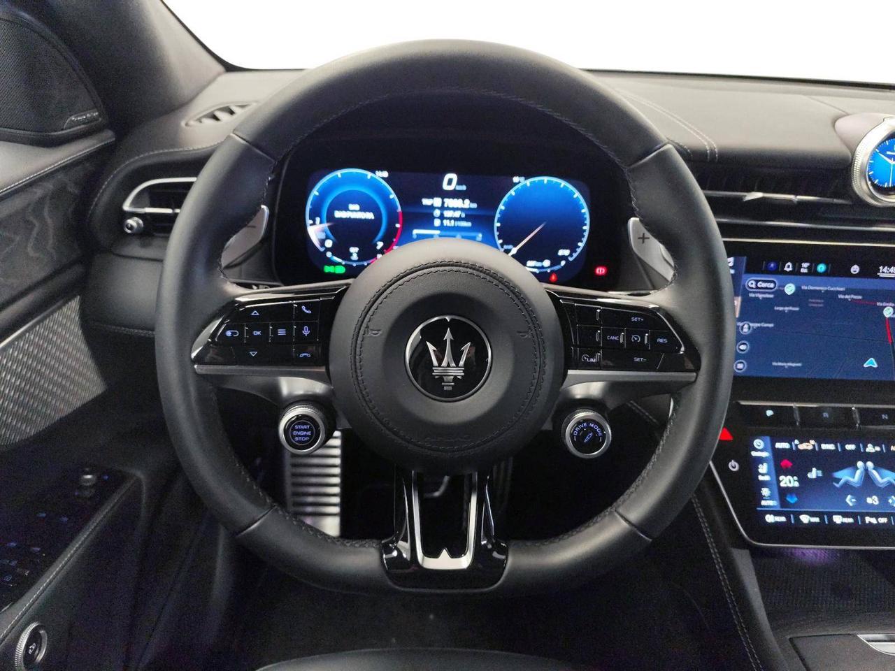 Maserati Grecale Modena 330cv