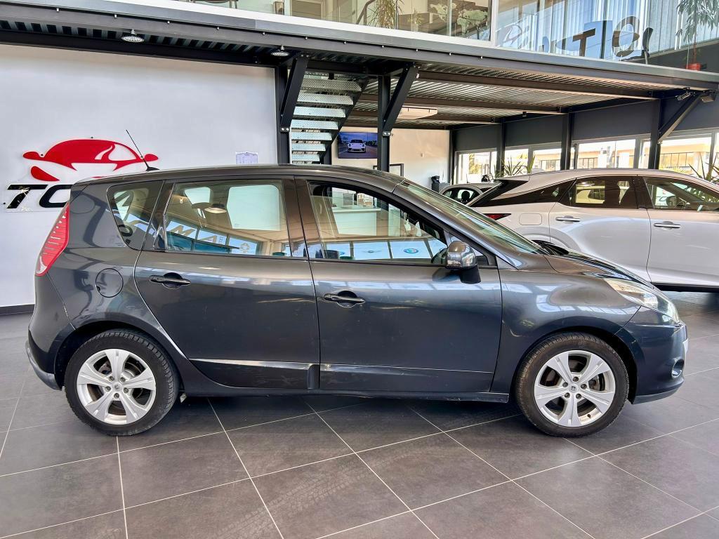 Renault Scenic X-Mod 1.5 dci Dynamique 110cv