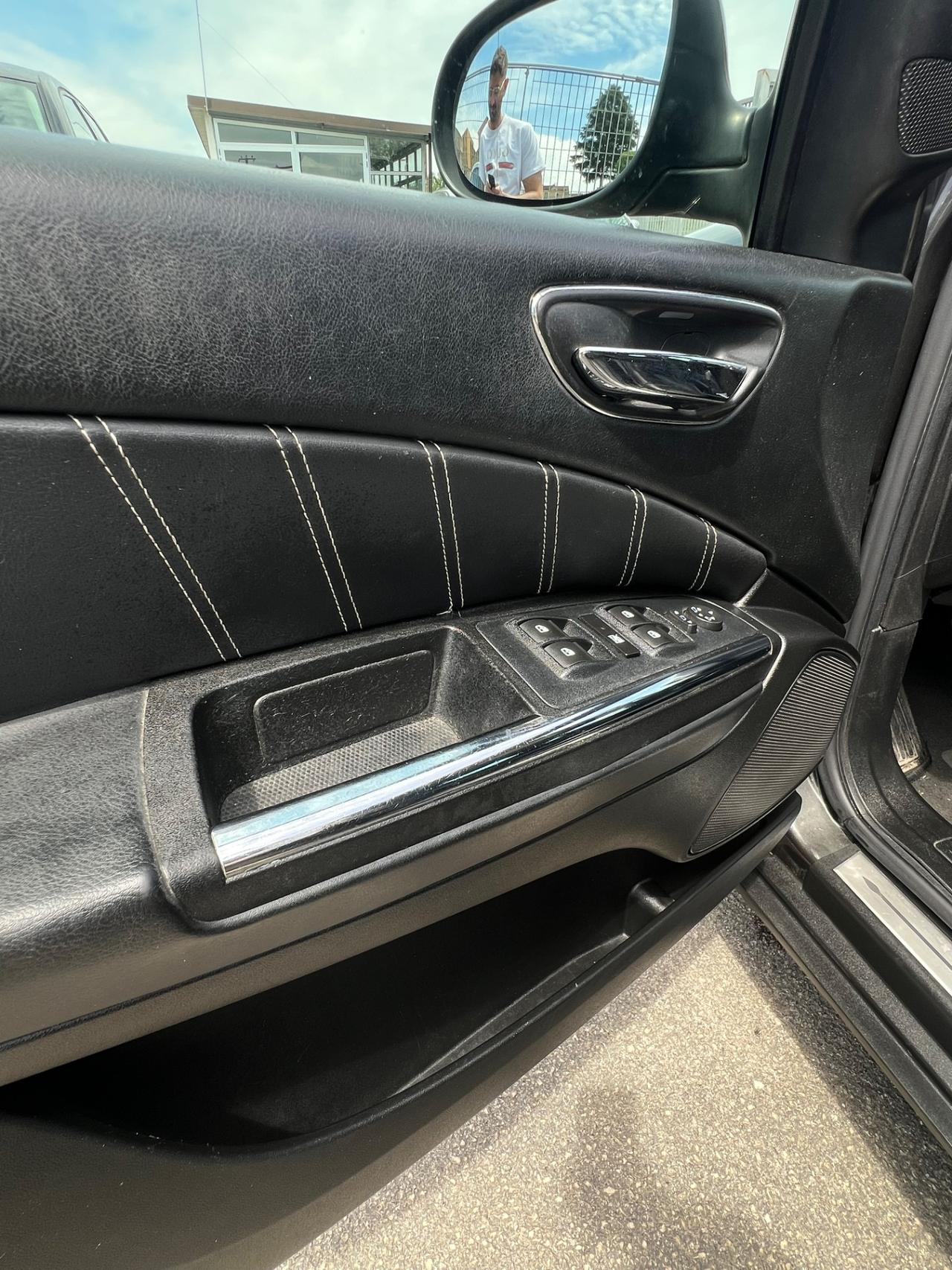 Lancia Delta 1.6 MJT DPF Platino