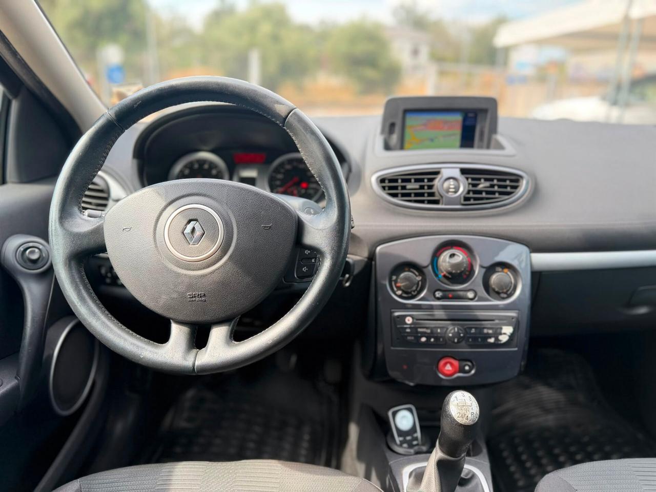 Renault Clio 1.2 16V 5 porte Luxe