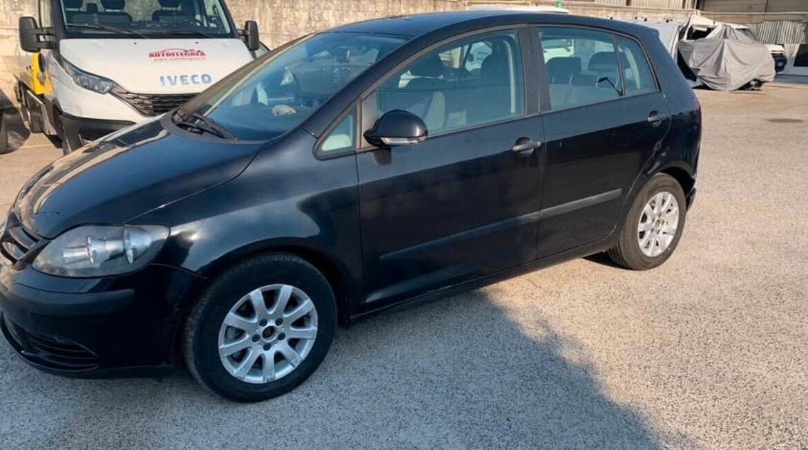 Volkswagen Golf 1.9 TDI 5p. Trendline