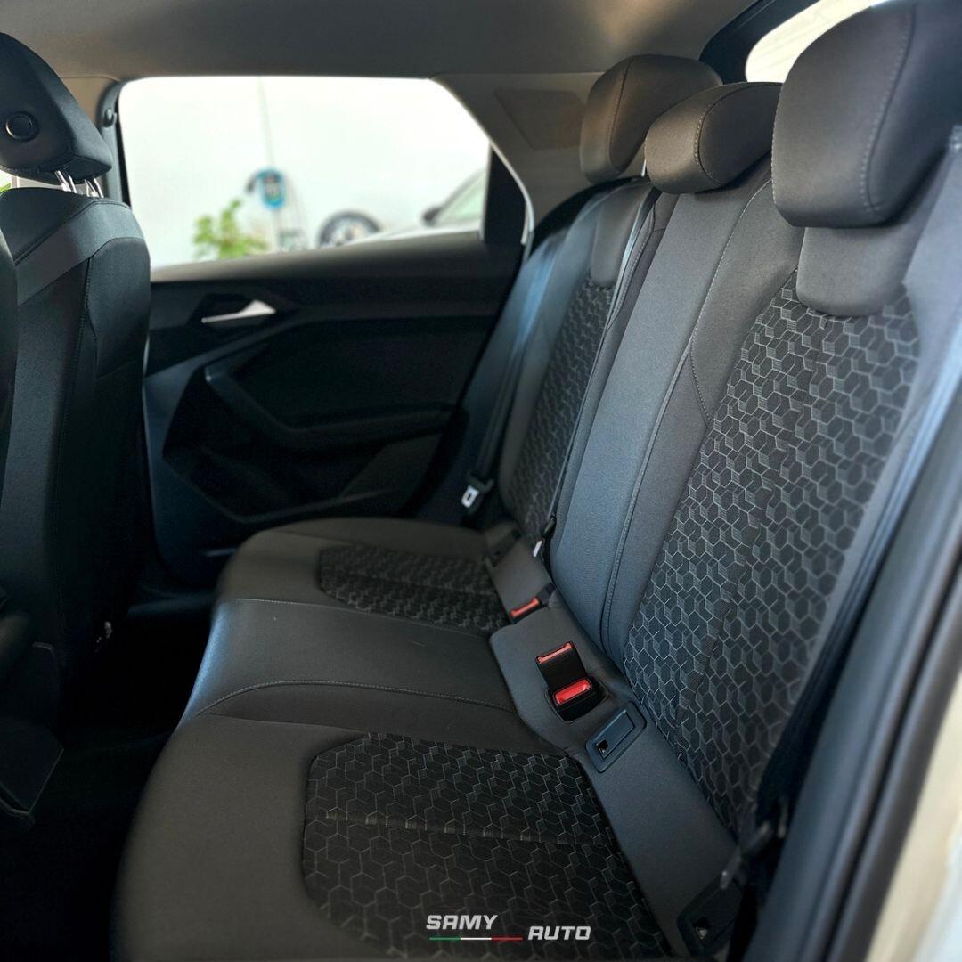 Audi A1 SPB 30 TFSI S tronic line edition