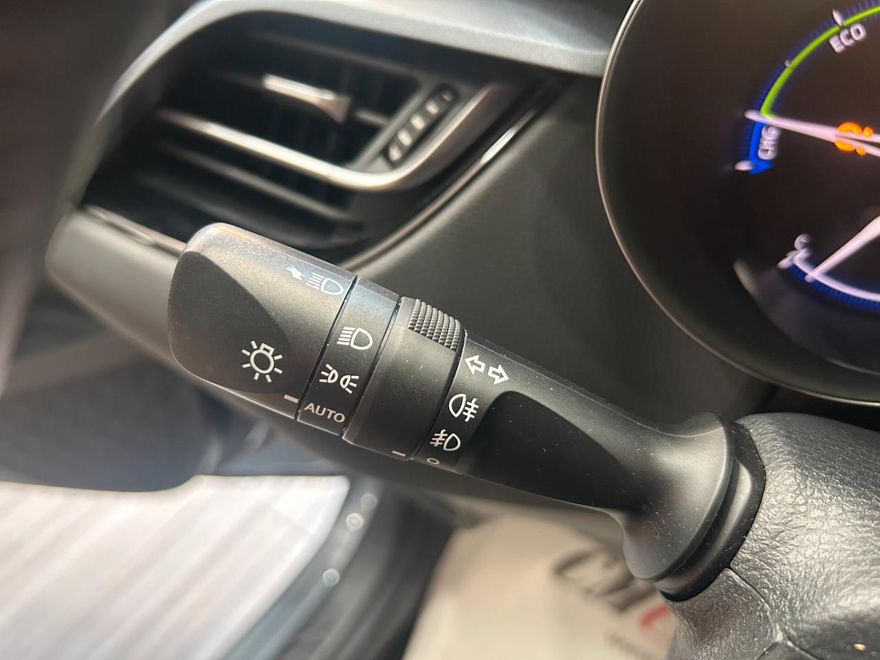 Toyota C-HR 1.8 Hybrid 122cv E-CVT Automatica Trend ITALIANA