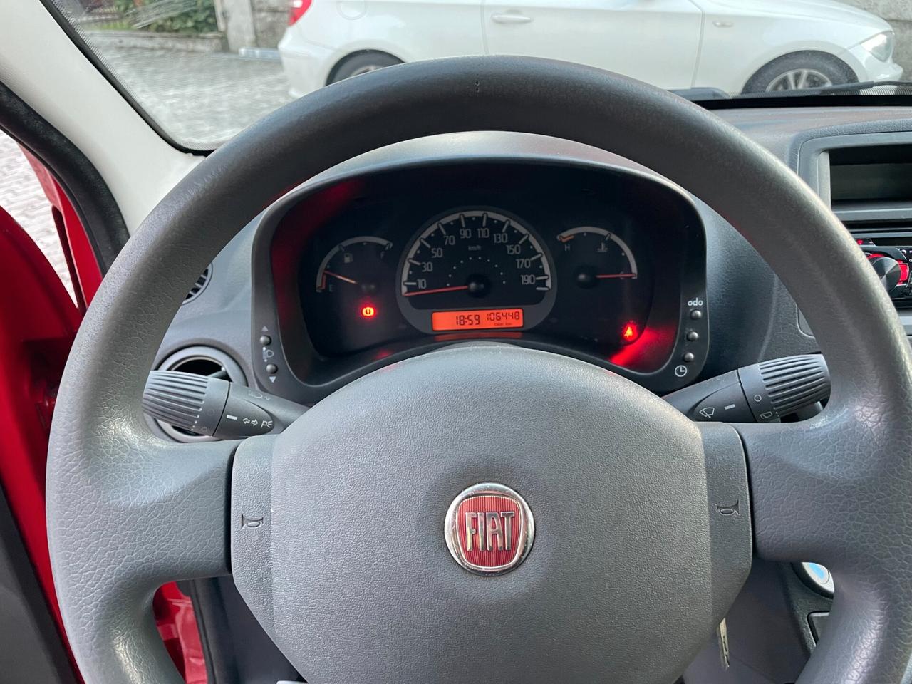 Fiat Panda 1.2 Active 69cv E5 IDONEA NEOPATENTATI