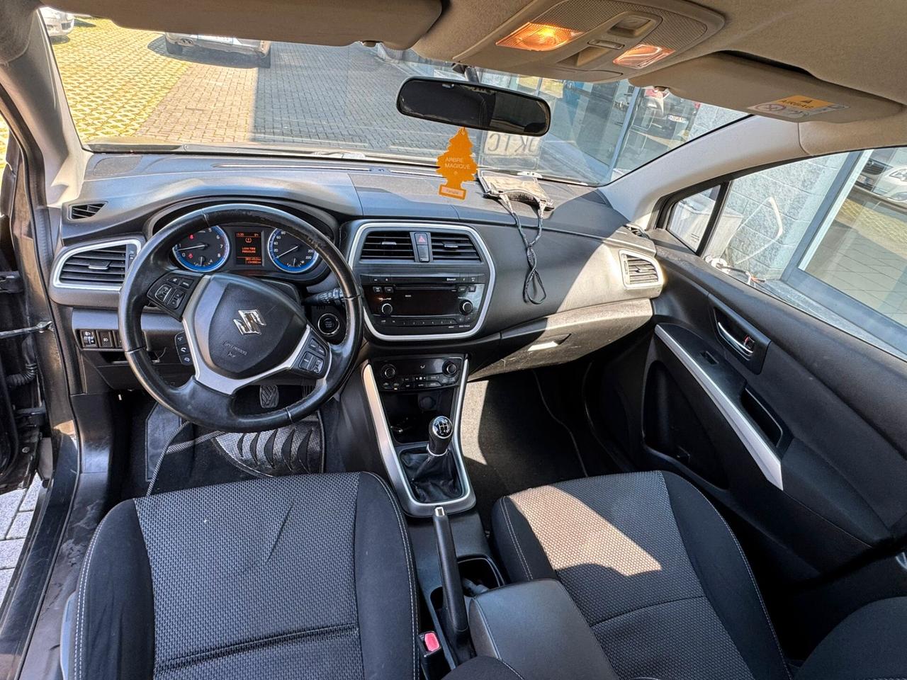 Suzuki S-Cross 1.6 VVT Easy