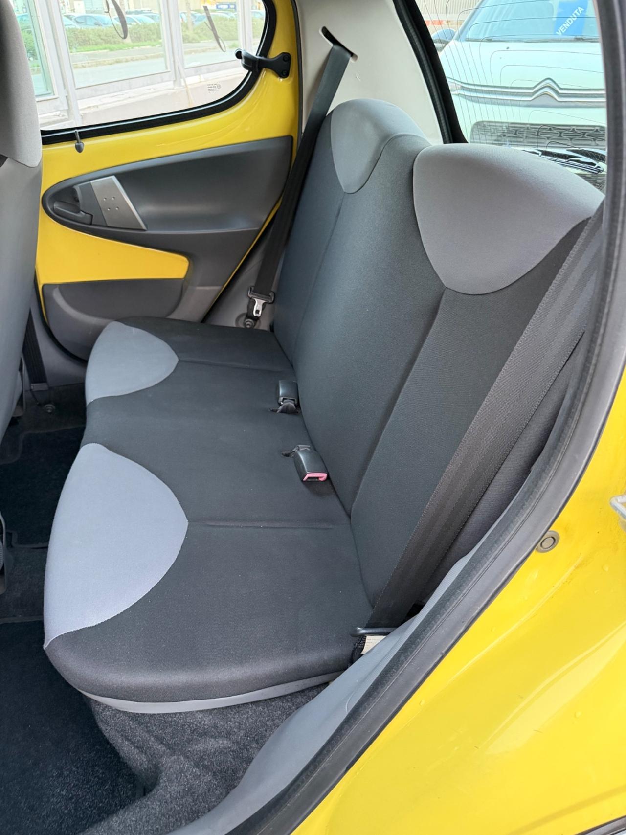 Peugeot 107 1.0 68CV 5p. Sweet Years