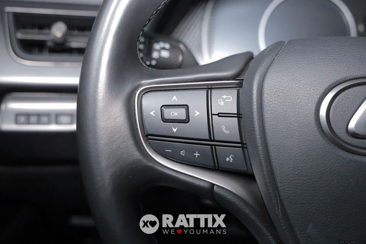 Lexus UX 250h 2.0 HEV Design CVT