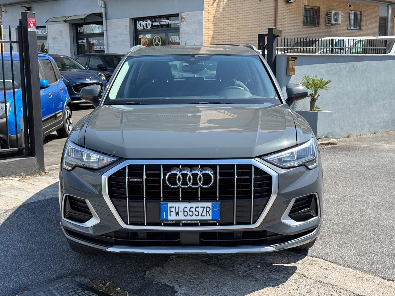 Audi Q3 40 TFSI quattro S tronic Business Advanced