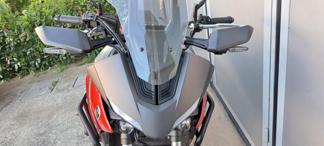 Yamaha tracer 700