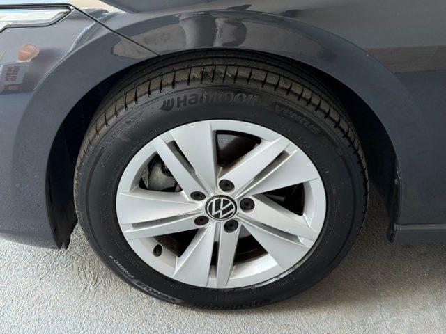 VOLKSWAGEN Golf 1.0 TSI Life