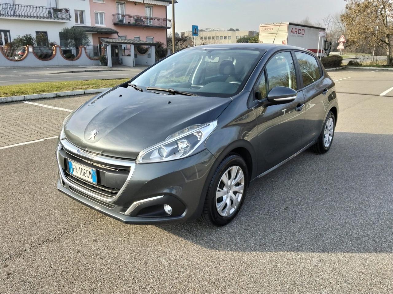 Peugeot 208 PureTech 82Cv 5P*Cerchi*Internet Connect