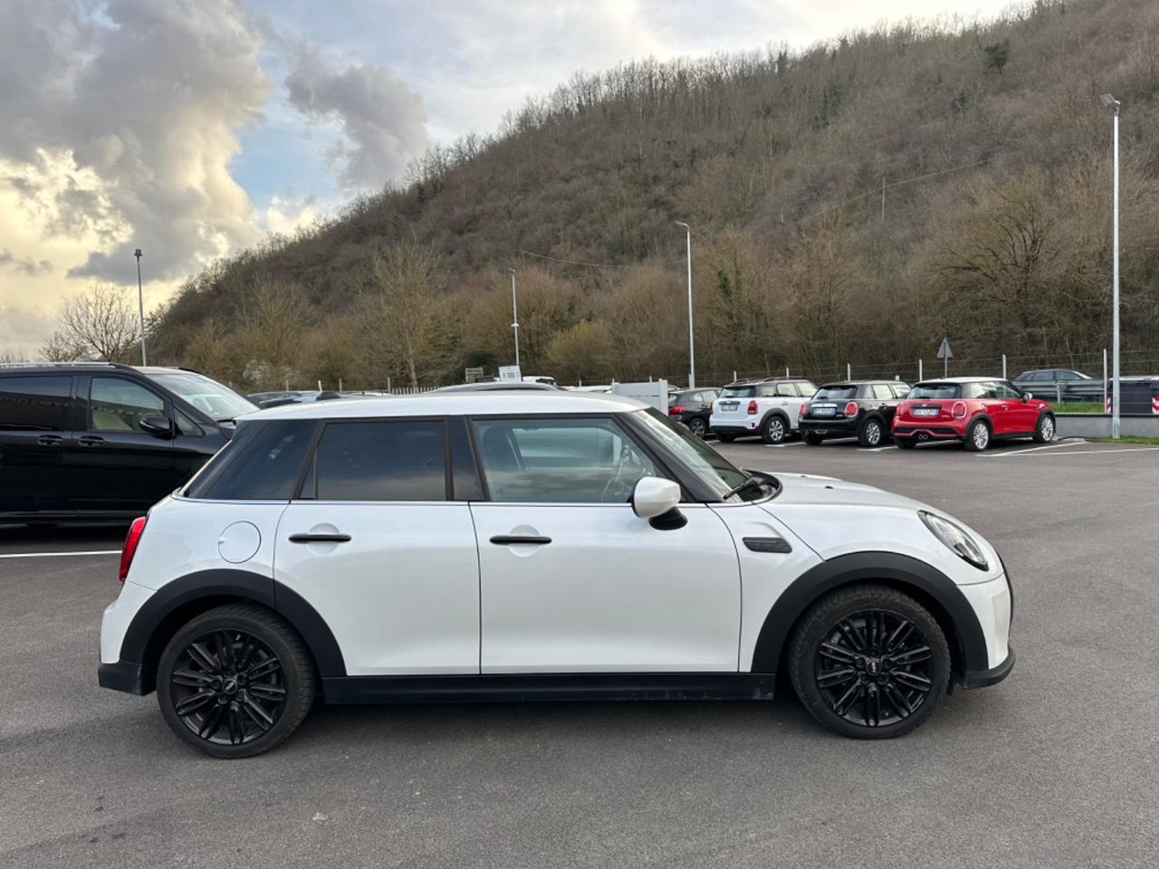 MINI Mini Cooper Classic 5 porte