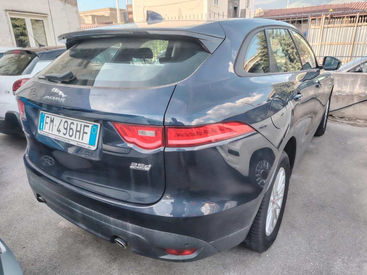 Jaguar F-Pace 2.0 D 240 CV AWD aut. Pure