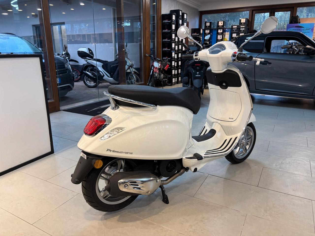 Piaggio Vespa 125 Primavera