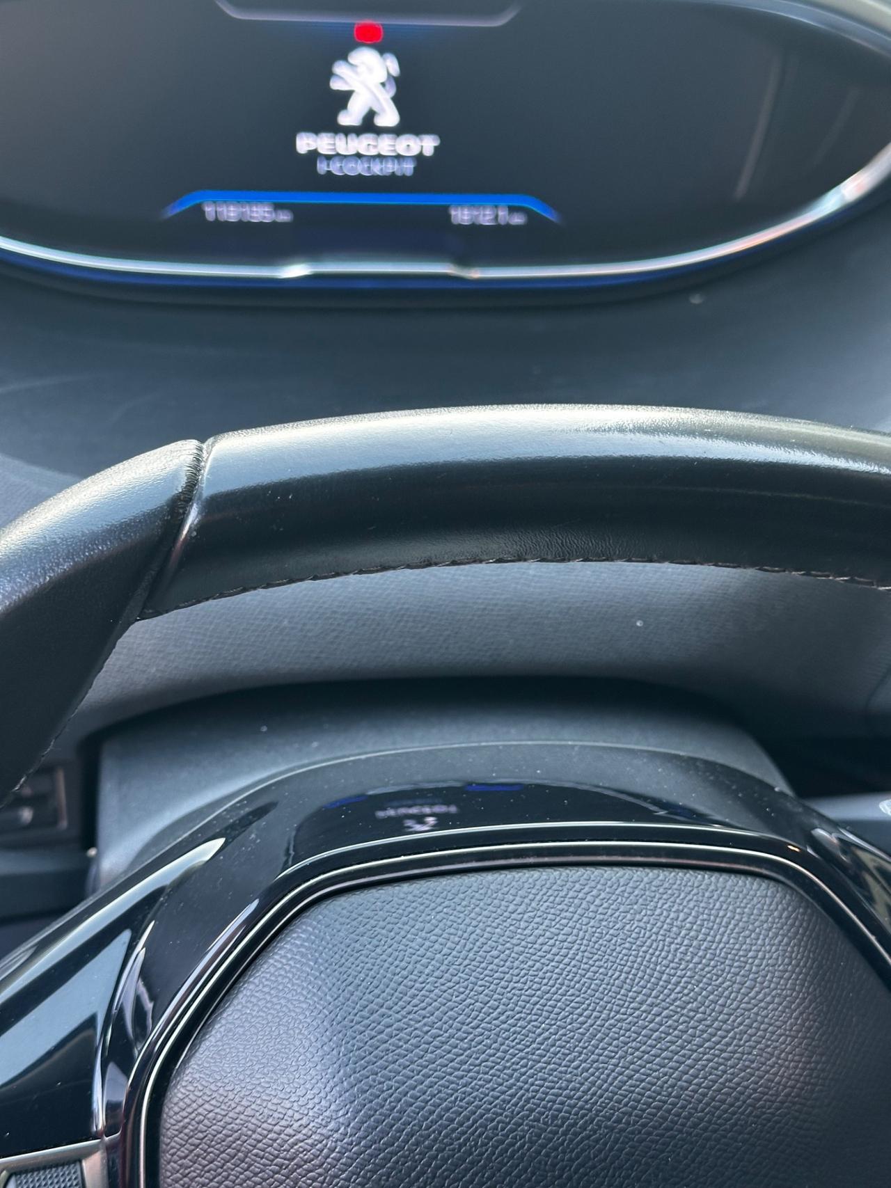 Peugeot 3008 BlueHDi 130 S&S Allure