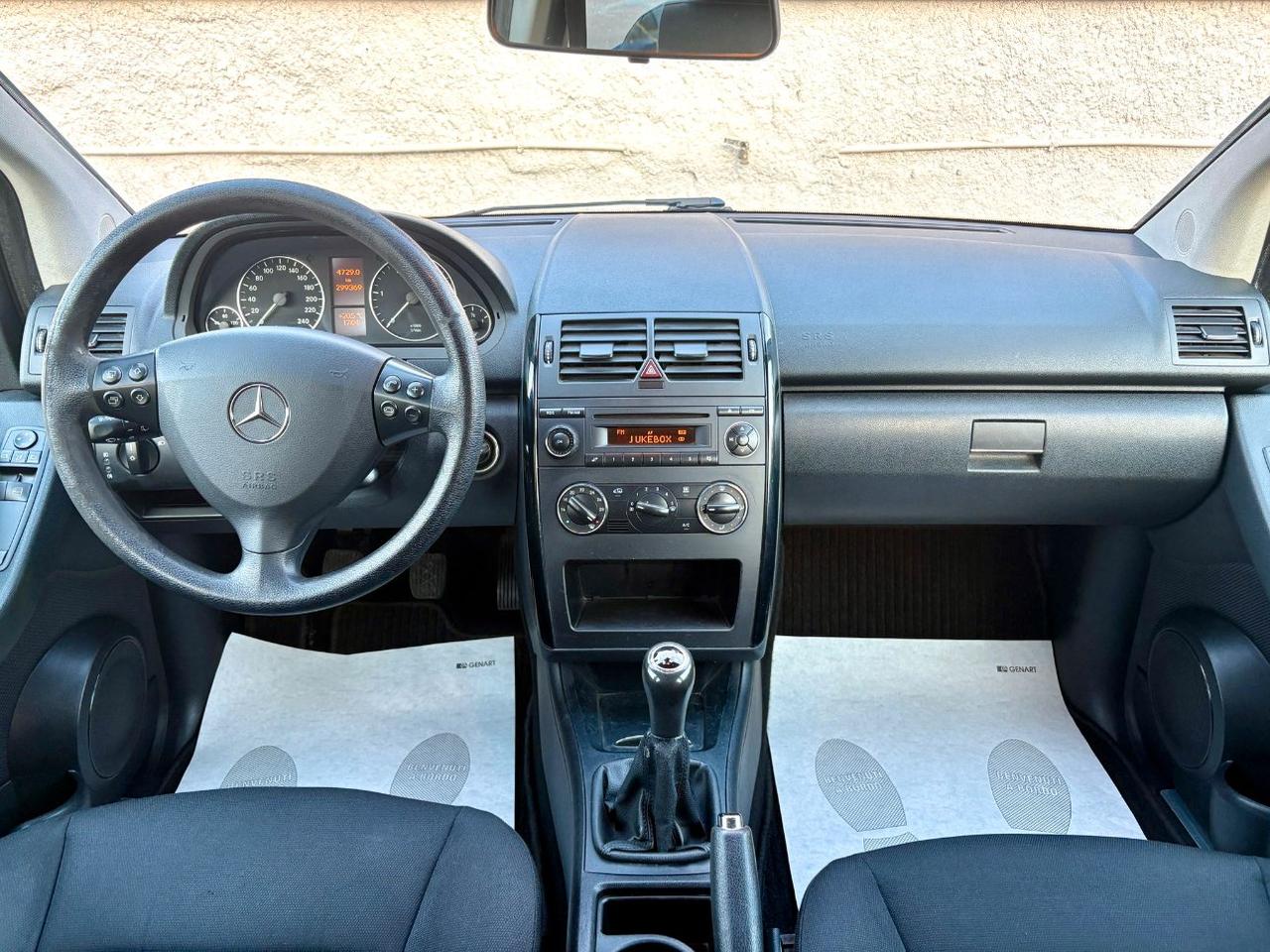 Mercedes A 160 CDI BlueEfficiency Avantgarde Berlina