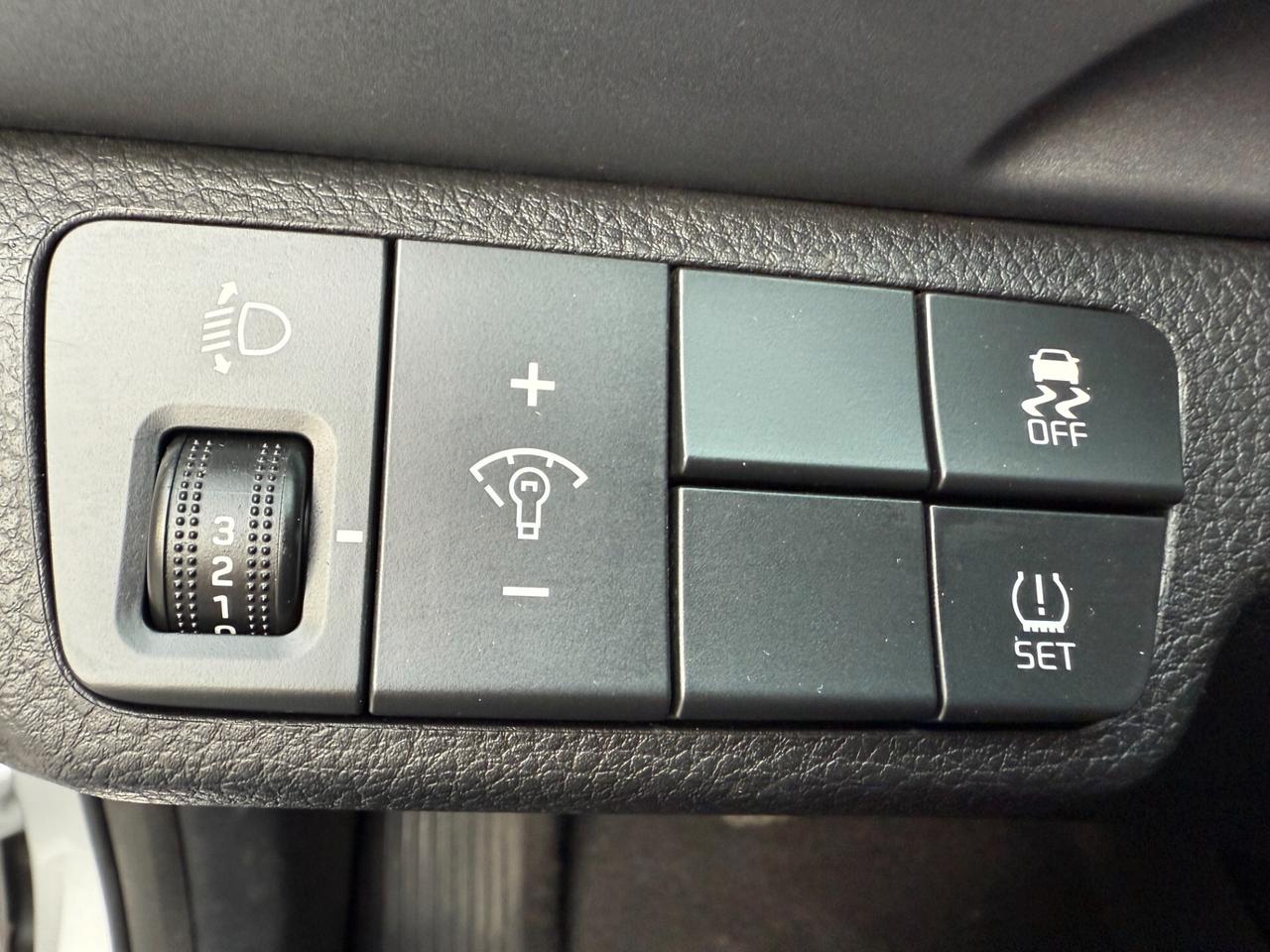 Kia Stonic 1.4 MPI 100 CV Style