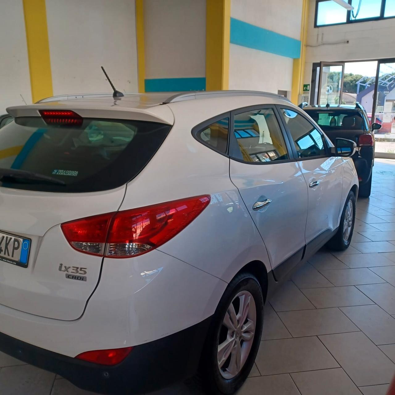 SEMBRA NUOVA HYUNDAI IX35 1.7 TDI