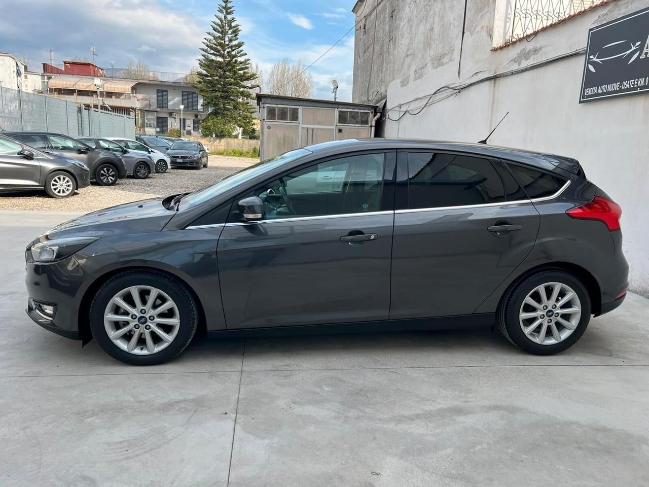 FORD FOCUS 1.5 TDCi 95 CV 2016!!! TITANIUM!!!