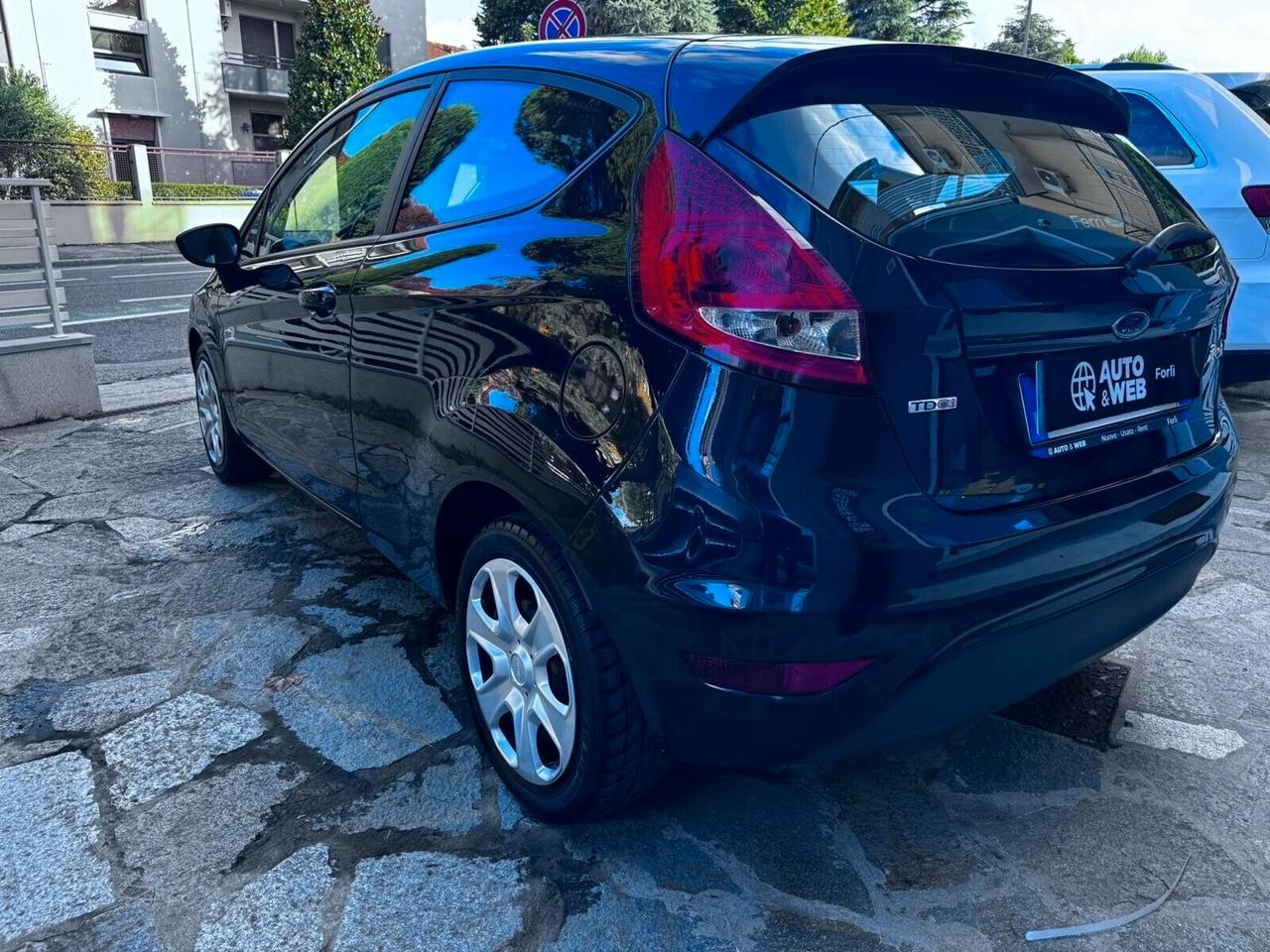 FORD FIESTA 1.4 TDCi 68cv 3p TITANIUM NEOPATENTATI