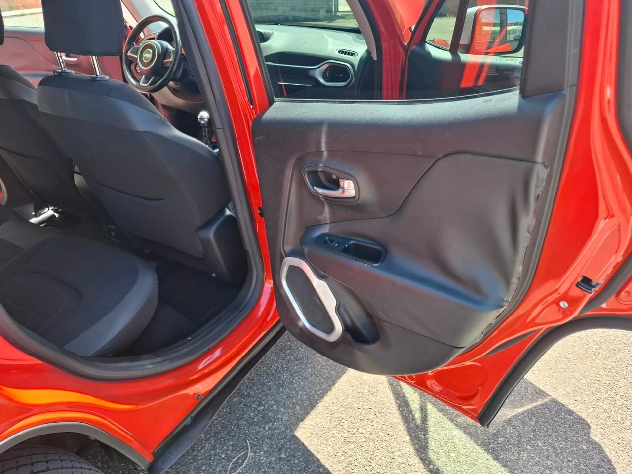 Jeep Renegade 1.6 Mjt SOLAMENTE 129.000 KM
