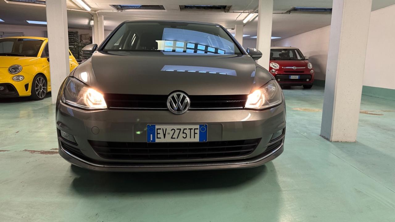 Volkswagen Golf 2.0 TDI 5p. Highline BlueMotion.o.k. neopatentati